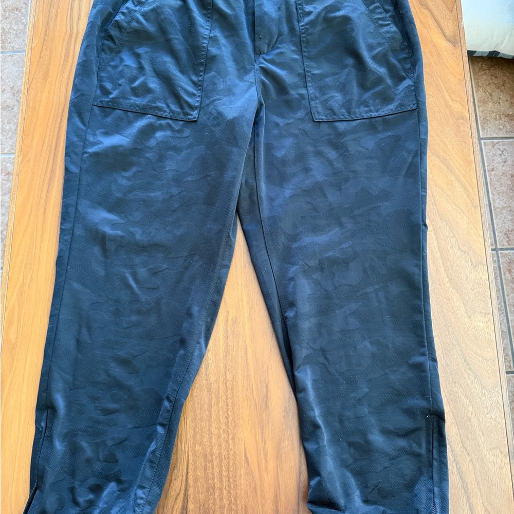Liverpool Women's Black Camouflage Joggers